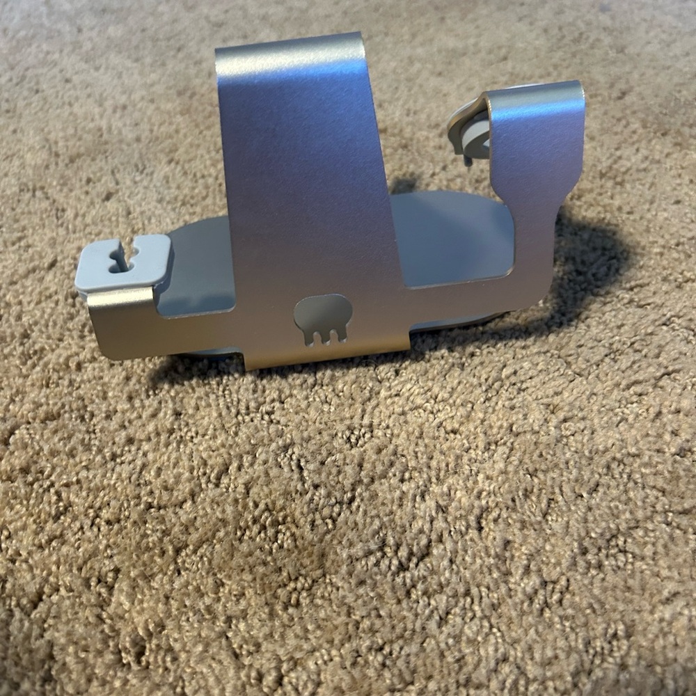 Silver Desk Organizer Stand - Picture 2 of 3